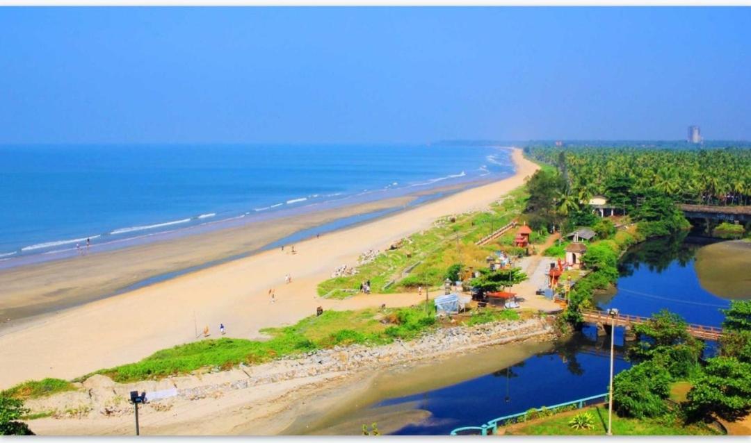 Urban Rose Homestay Kannur ภายนอก รูปภาพ