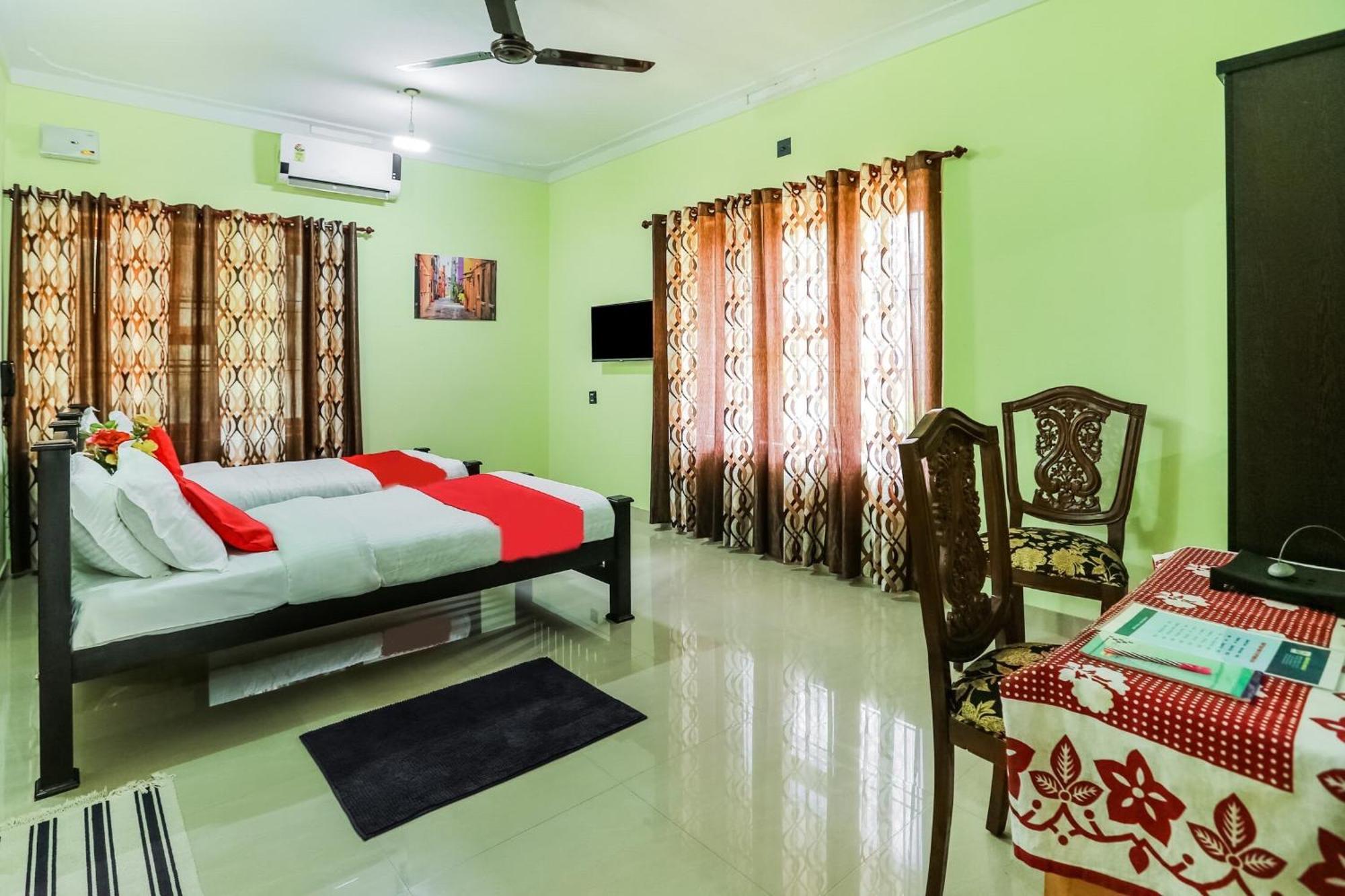 Urban Rose Homestay Kannur ภายนอก รูปภาพ